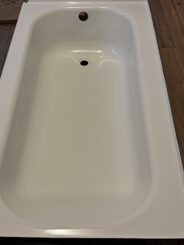 Steel Left Side Bathtub