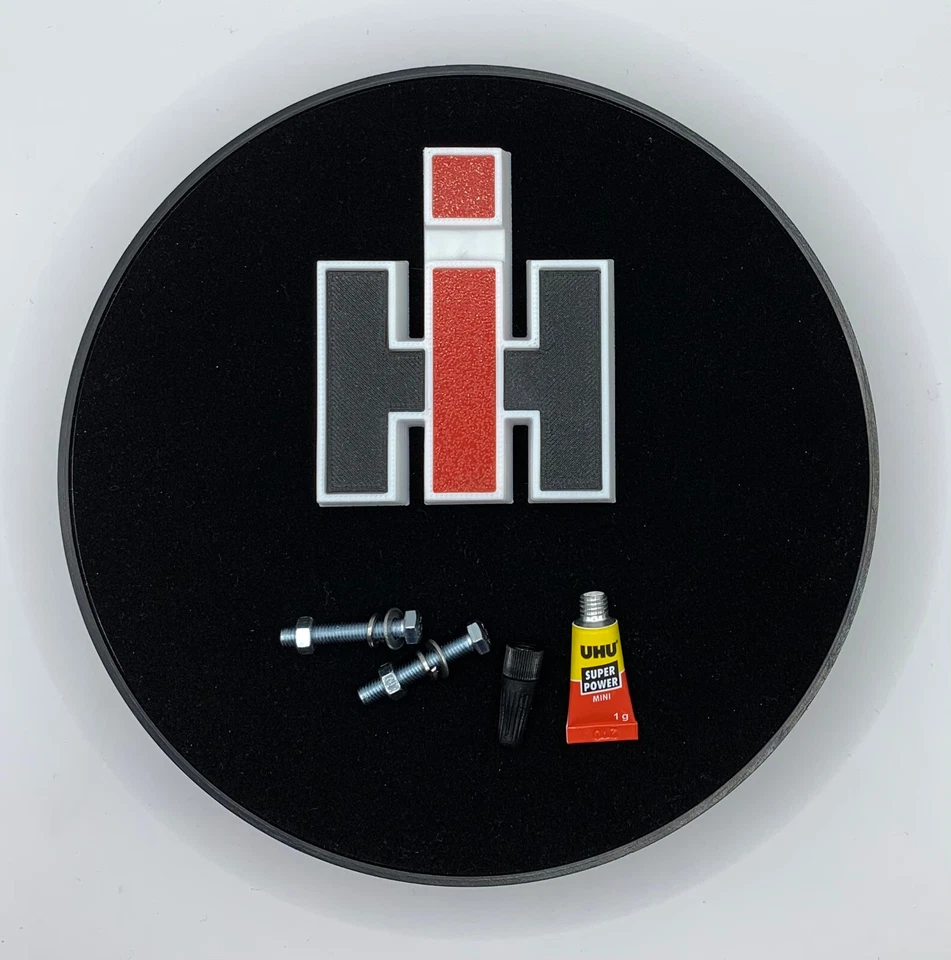 IHC Logo Emblem für den Kühlergrill - Bild 2 von 3