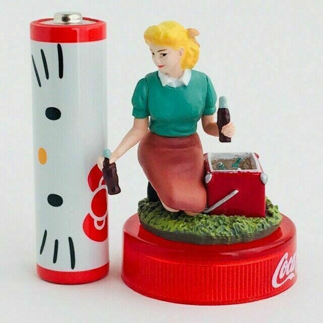 Coca Cola Graffiti Oldies Figure Collection Picnic Woman KAIYODO