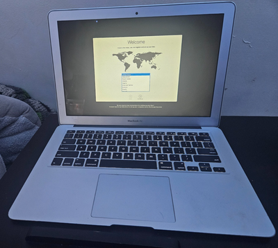 Apple MacBook Air 13