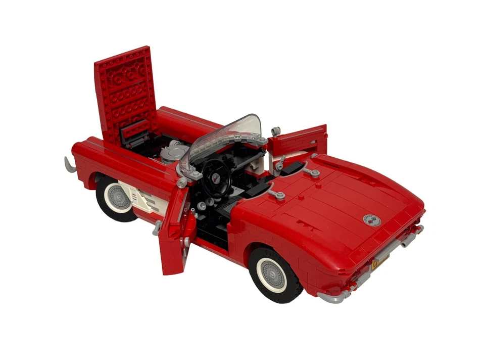 LEGO Icons 10321 Corvette, photo 2 of 2