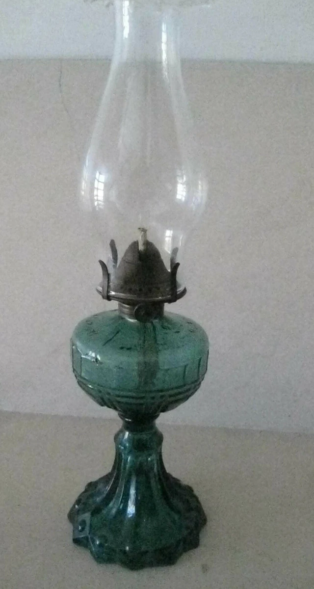 Vacuum Oil Company Blue Glass Kerosene Oil Lamp Early XX Th Century Round Font