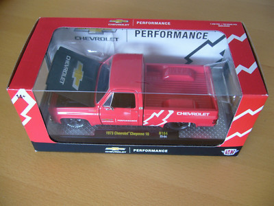 M2 Machines, 1:24  1973 Chevrolet Cheyenne Truck  NEU, USA