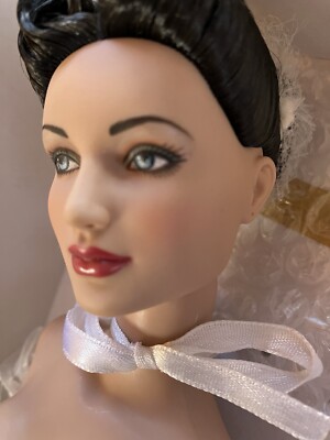 Tonner Doll～Wizard of Oz Ozmopolitan～ Tonner The Wizard of Oz Doll Lady Ozmopolitan Green Dress