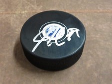 Jake McCabe Buffalo Sabres  Signed NHL Logo Puck comes with LOM COA (PK1512)