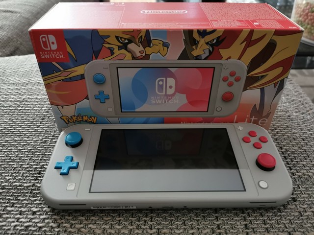 Nintendo Switch Lite Pokemon Zacian And Zamazenta Limited Edition