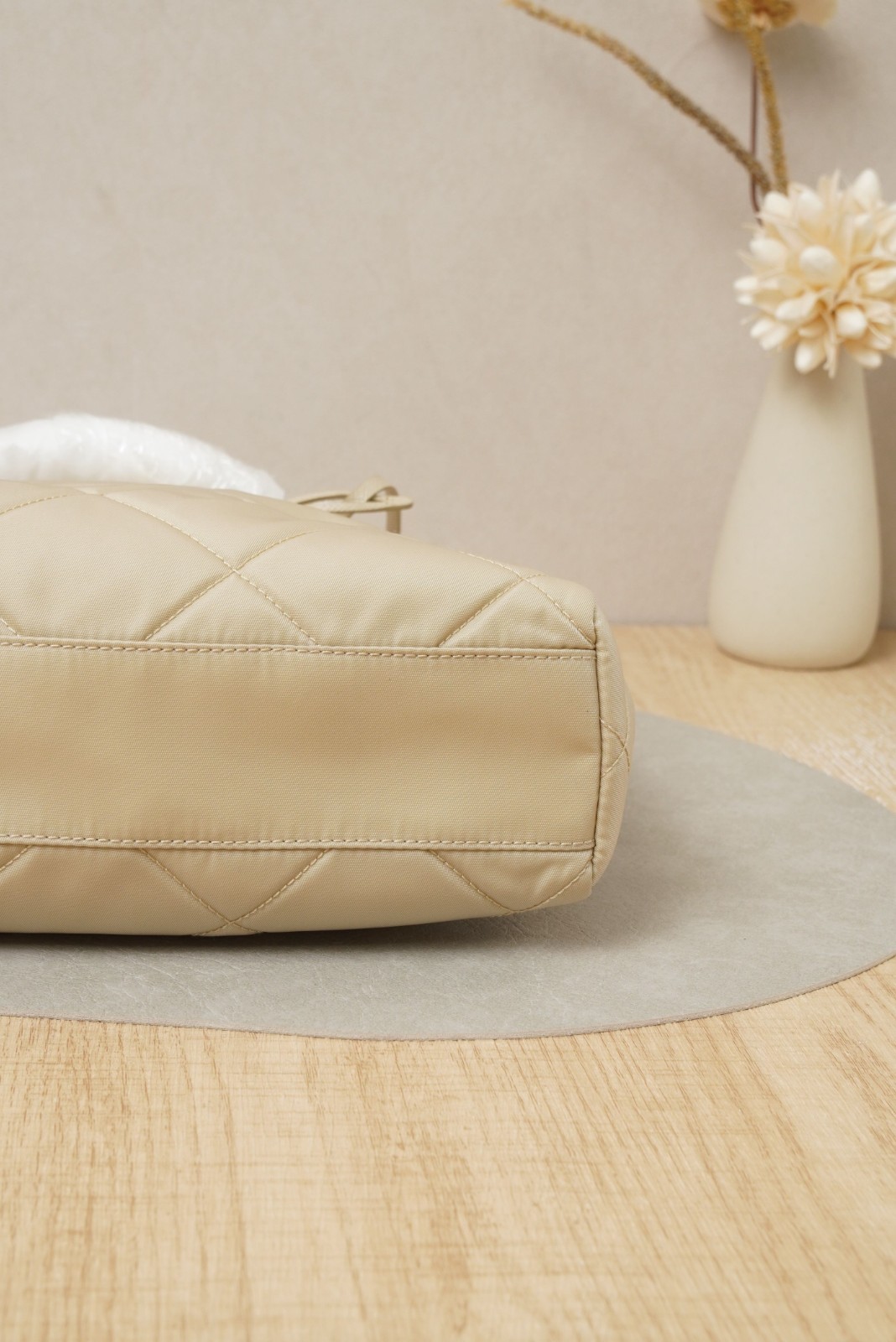 Prada 1978 Shoulder Bag Small Beige Gold Nylon/Dustbag/Leather Tag thumbnail 12