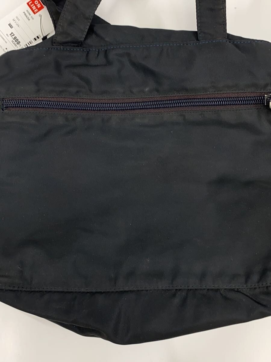 PRADA Handbag Nylon BLK Solid ZIP discoloration p… - image 8