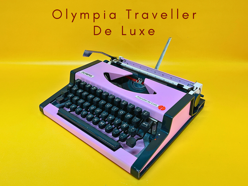 Olympia Traveller De Luxe Working TYPEWRITER Manual Pink Typewriter 70s Gift