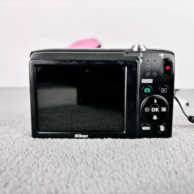 Nikon COOLPIX S2800 CCD Digital Camera 20.0MP 5x Optical Zoom Auto