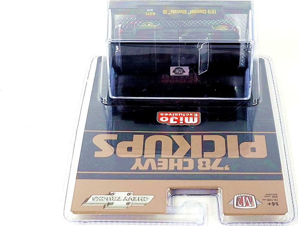 Modèle Réduit 1:64 M2 Machines Chevrolet Silverado 30 1978 Noir - Neuf En Boîte