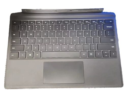 Microsoft 1725 Type Cover Black for Surface Pro 3,4,5,6,7 Backlit Keyboard - Picture 1 of 3