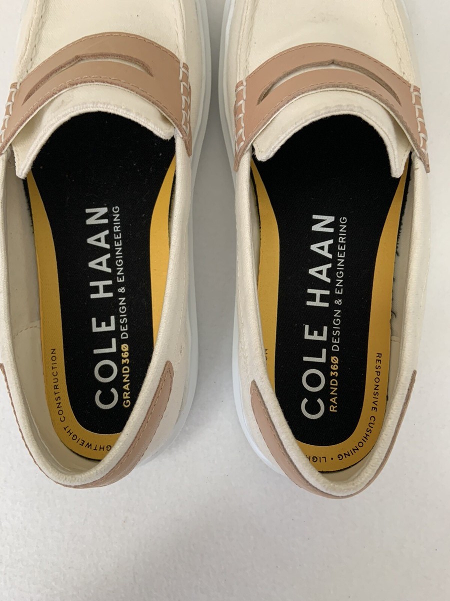 Cole Haan Women display picture 3
