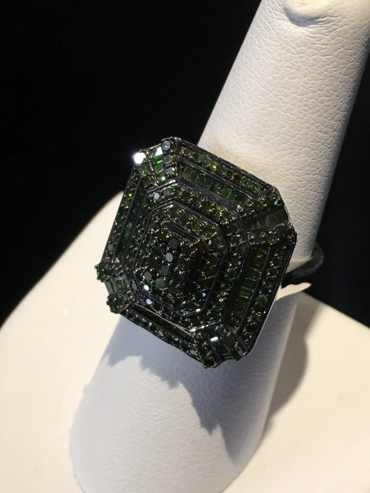 NUEVO CON ETIQUETAS ANILLO RACIMO DE DIAMANTES VERDES TALLA 7 (1,50 CTW) PLATA DE LEY 925 Foto 2 de 4