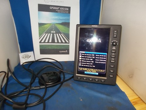 GARMIN 696  GPS ( 1 ANTENNAS, POWER CORD  )