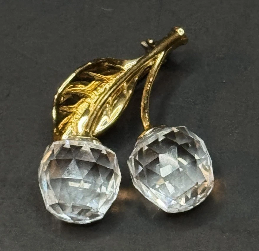 Broche Swarovski Auténtico (cisne) Cristal Cerezas Retirado en Caja Foto 2 de 3