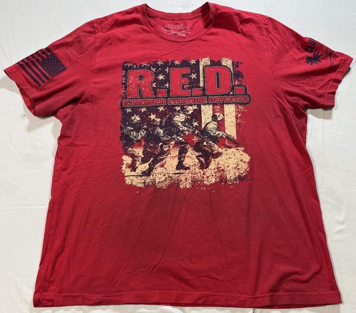 Remember Everyone Deployed T-Shirt Size XXL Grunt Style