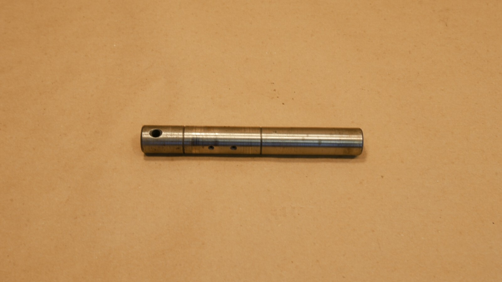 Ferrari 308 Mondial 328  Gearbox Pivot Shaft  PN 104221