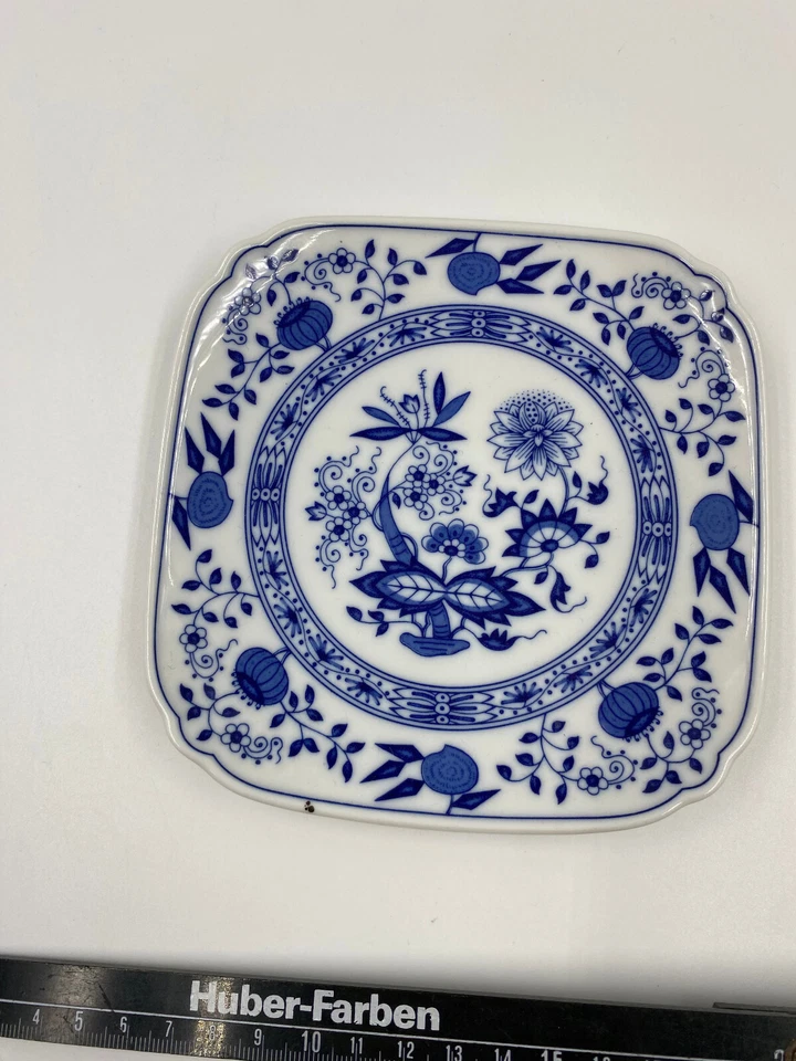 Hutschenreuther Zwiebelmuster Konfektteller Maße ca. 14 x 14 cm