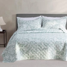Kasentex Light Green Floral Quilt Set - Lightweight All Season Bedding