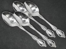 Oneida Raphael Distinction Deluxe HH Stainless Teaspoon set of 4. 6" Long