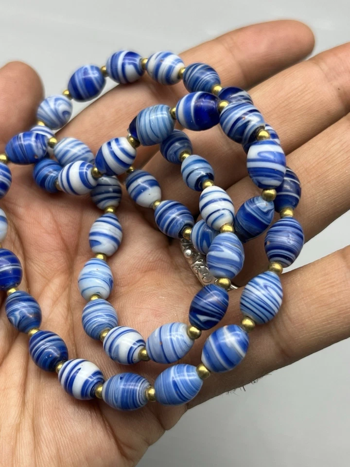 Азия винтажный б/у стеклянные бусины ожерелье редкая синий и белый стеклянные бусины - Изображение 4 из 4