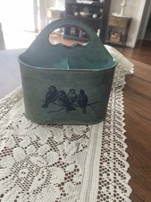 Colonial Tin Works Songbirds Divided Kitchen Caddy In Green