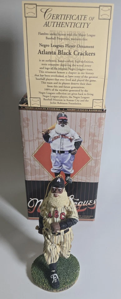 Figura de Santa de las Ligas Negras Atlanta galletas negras con caja certificado de autenticidad Flambro Foto 2 de 4