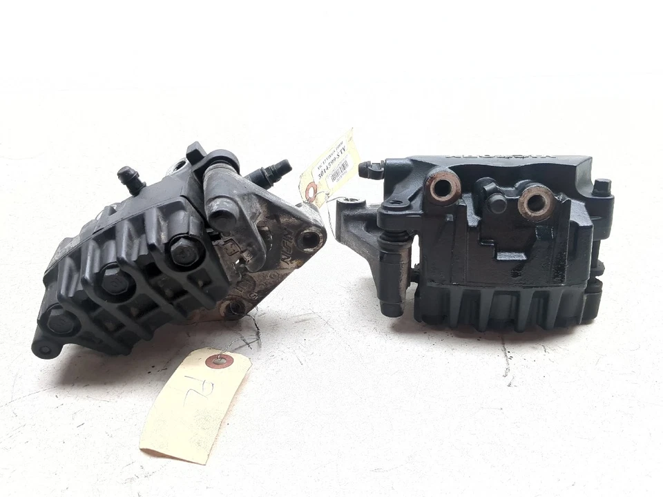 08-15 Victory Vision Tour Front Brake Calipers - Image 3 of 4