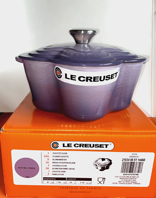 NIB Le Creuset Flower Cast Iron Cocotte Dutch Oven 2.25Qt Blue