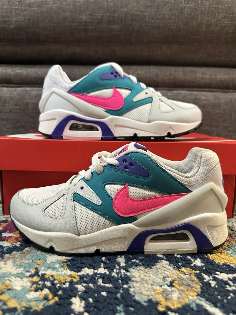 nike structure triax womens