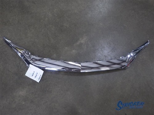 2023 Trailblazer LT Grille 1526070