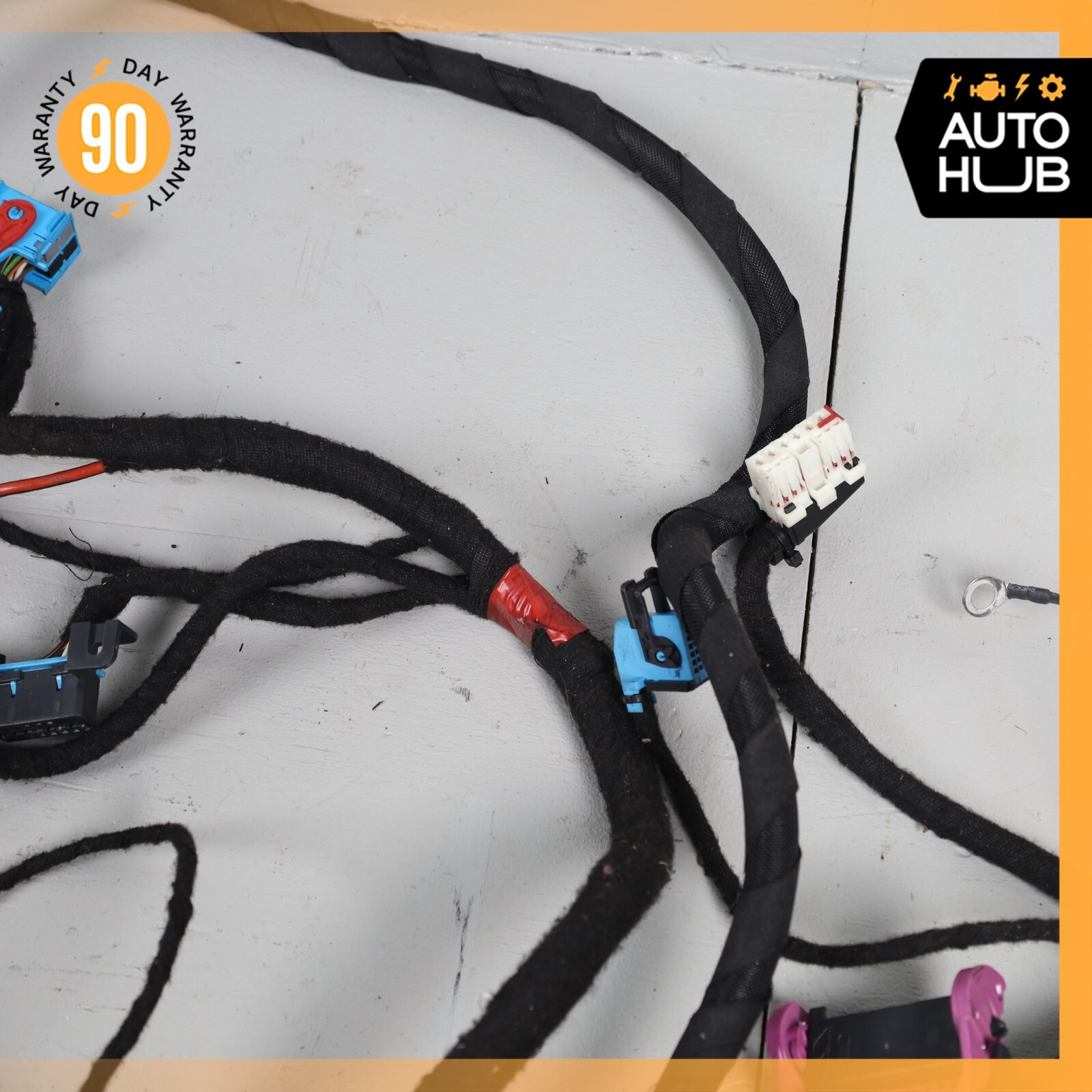 11-12 Maserati GranTurismo M145 4.7L Engine Bay Fuse Box Wiring Harness OEM 56k