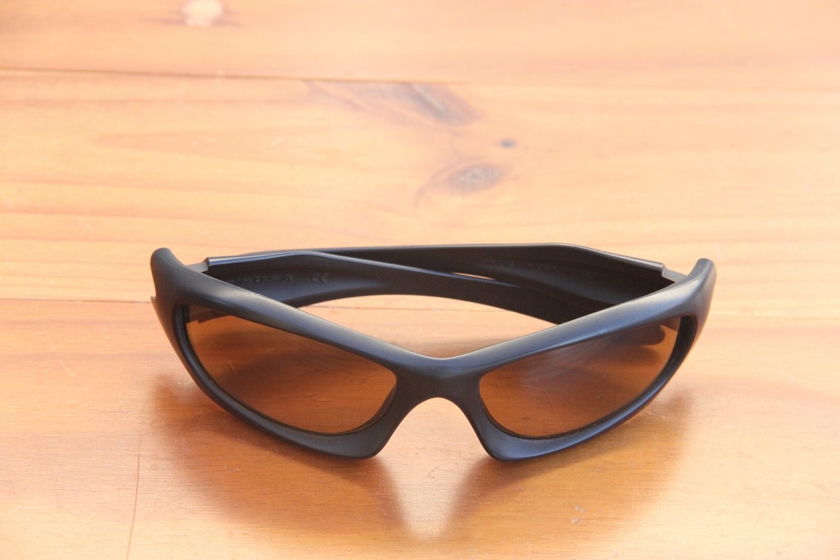 OAKLEY MONSTER DOG SUNGLASSES - 05-015 | eBay