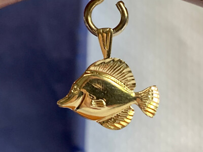 14K Gelbgold Fisch Charm 1,6g feiner Schmuck Crappie Ozean Leben Anhänger
