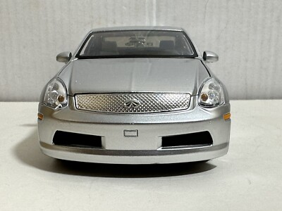 JADA DUB INFINITI G35 PEARL SILVER 1:24 DIECAST MODEL CAR NEW NO