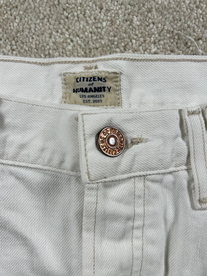 Minifalda vaquera Citizens Of Humanity talla 28 blanca premium vintage dobladillo crudo Foto 3 de 4