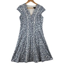 Ann Taylor Forever Flourish Fit & Flare Dress Womens 4 Blue Botanical Cap Sleeve