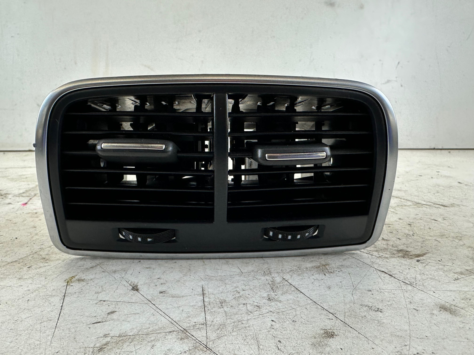 Audi S6 Air Vent C7 12-18 OEM 4G0 819 203 A6