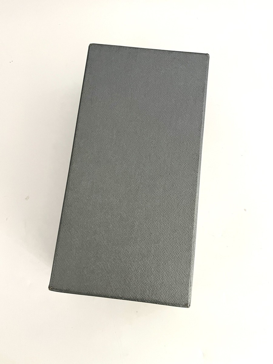 PRADA MILANO アートブック s-l400.png