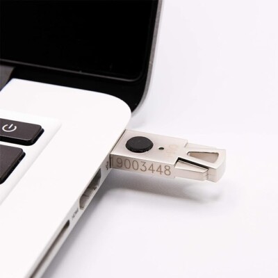 Hyperfido Titanium PRO FIDO2 Security Key