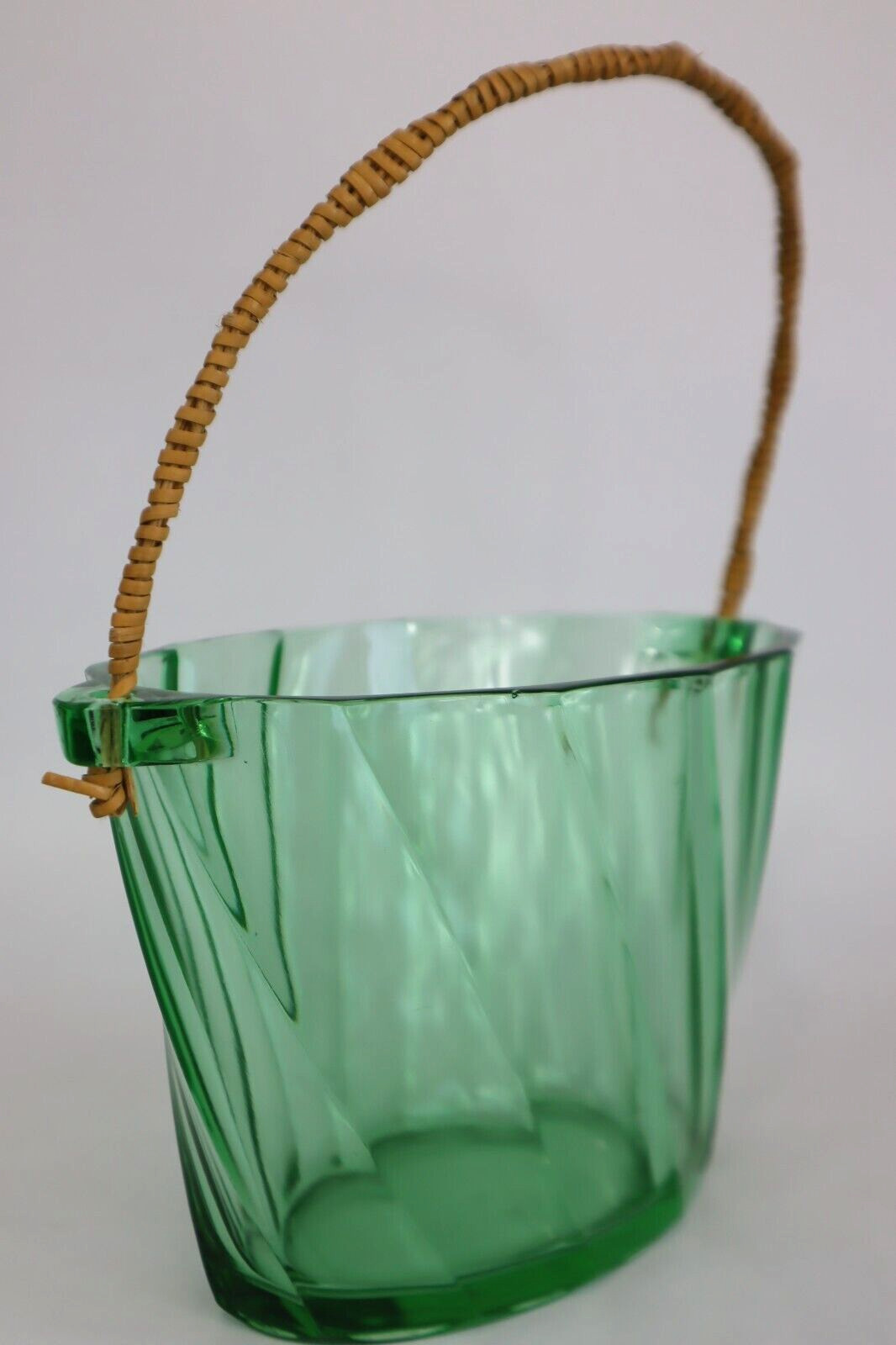 1930s Heisey Green Moongleam Twist ICE BUCKET w/ Original Tongs Uranium Glass