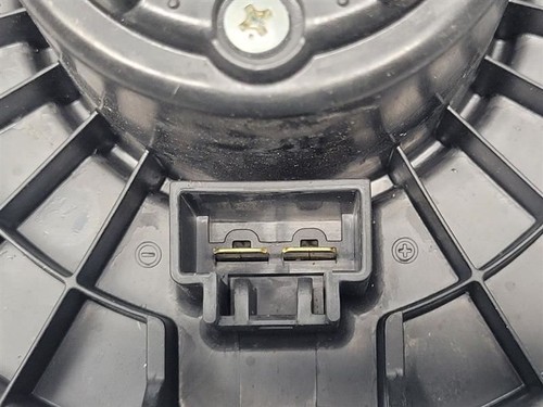 2009-10 Pontiac Vibe Front Blower Motor - Picture 3 of 4