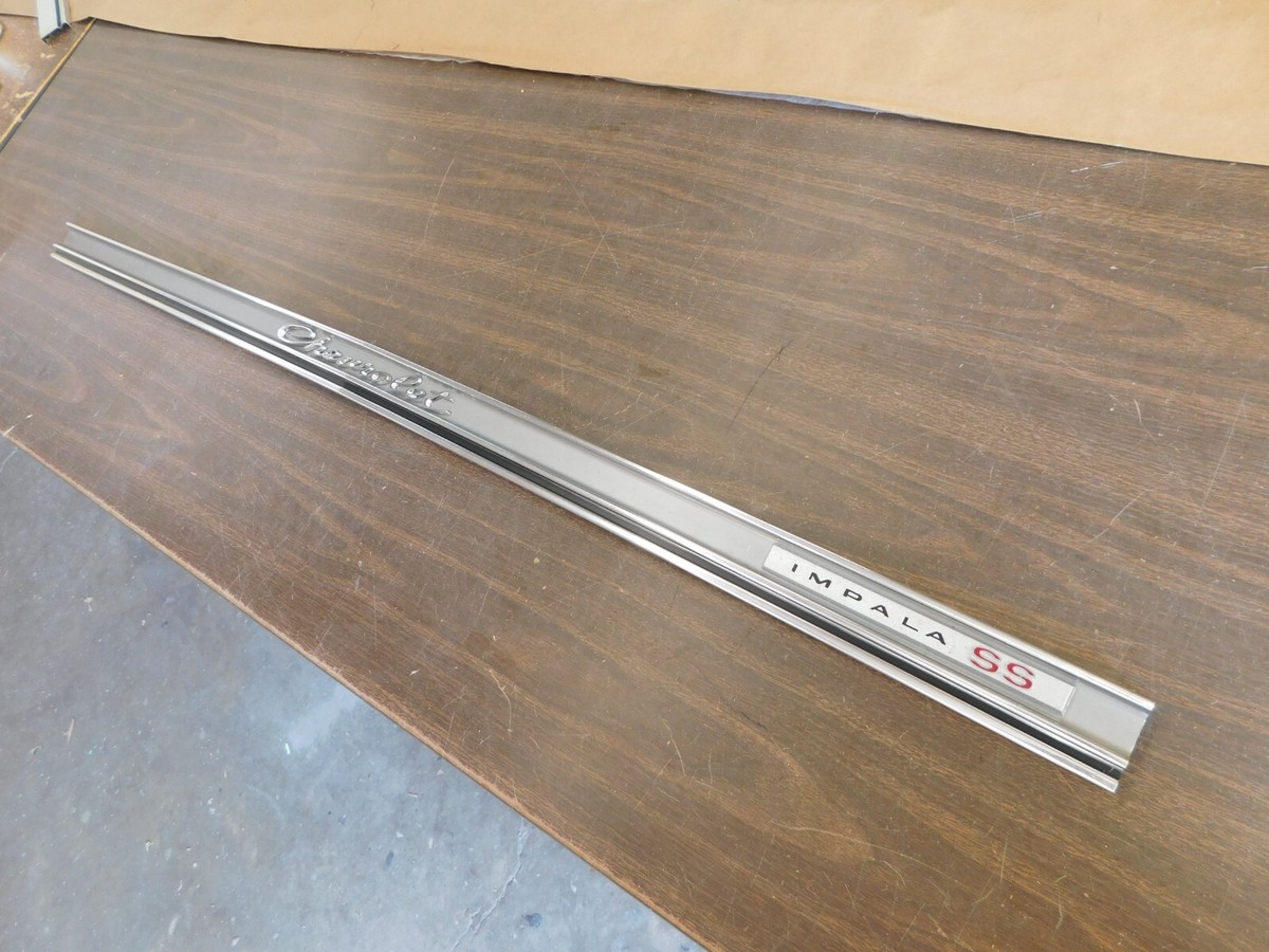 NOS OEM GM 1965 Chevrolet Impala SS Trunk Deck Lid Moulding Trim