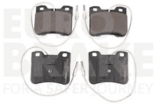 Bremsbelagsatz Scheibenbremse Vorderachse für PEUGEOT 106 I II Van