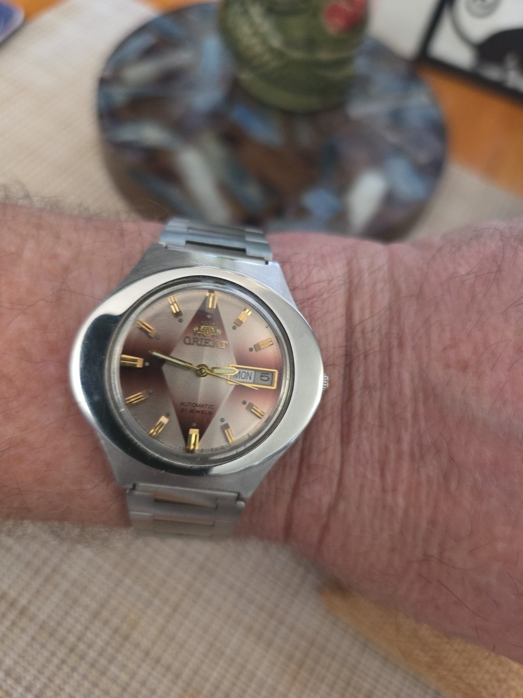 Orient Automatic Men's Wristwatch Vintage 21 Jewels with Day/Date Feature