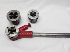 Toledo Beaver Pipe Threading Ratchet and Three NPT Die Heads, 3/4", 1/2", 3/8"