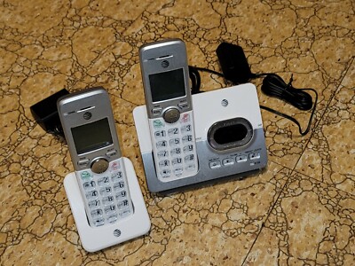 AT&T EL52203 Single Line Cordless Phone 2 Handset Charger & Base | eBay