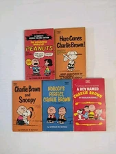 Lot of 5 Vintage Charlie Brown CHARLES M SCHULZ Paperback Books 1954 57 63 70 71