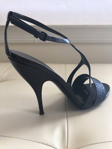 Sandalias Narciso Rodriguez Arnés Correa en T Talla 8US/38EUR Precio de venta sugerido por el fabricante $1095 - Imagen 7 de 12